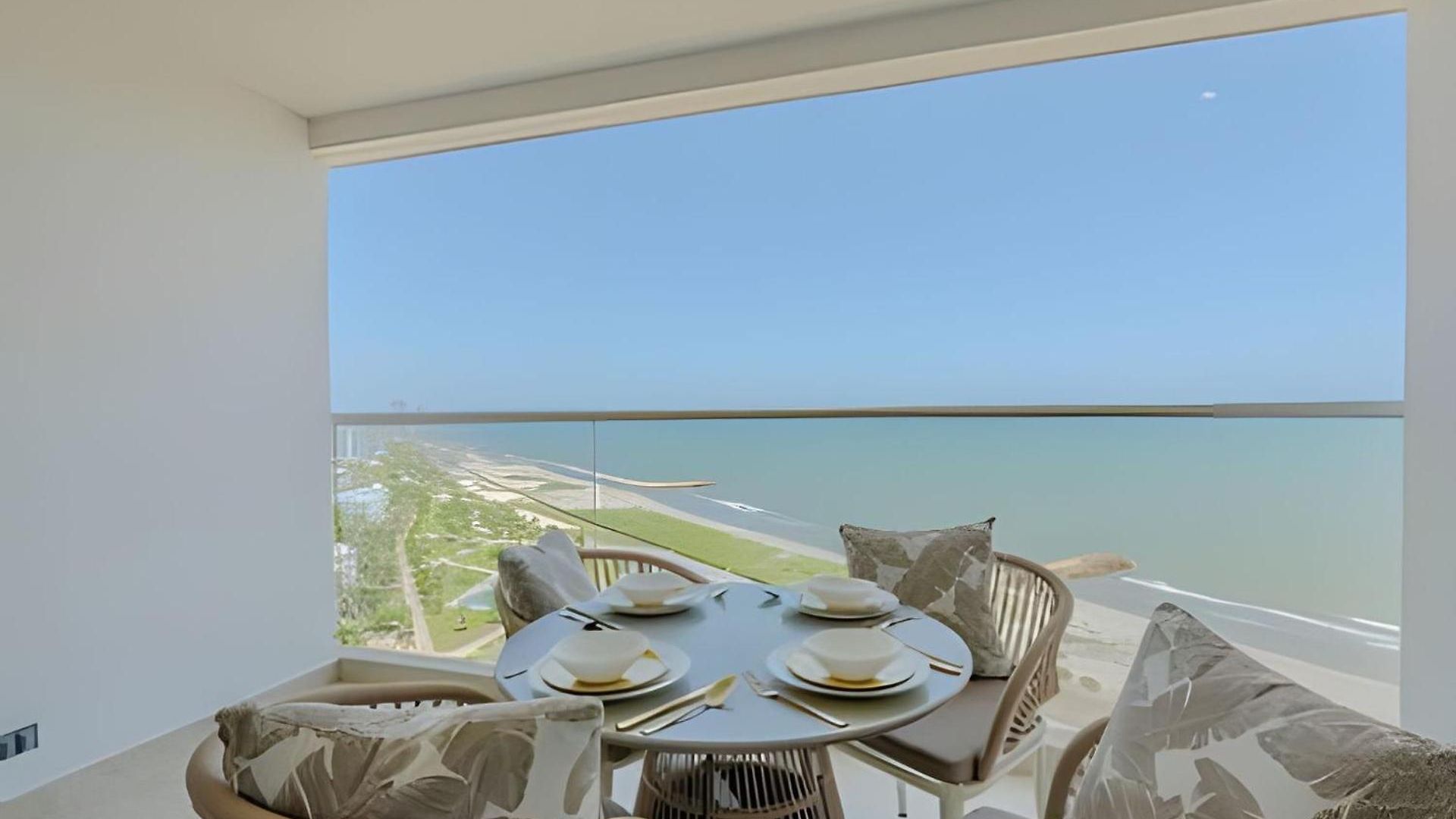 Nueva, Lujosa Y Exclusiva Vista Al Mar Apartamento *