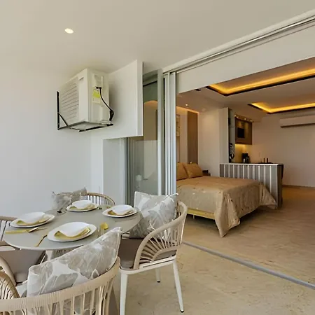 Nueva, Lujosa Y Exclusiva Vista Al Mar Apartamento